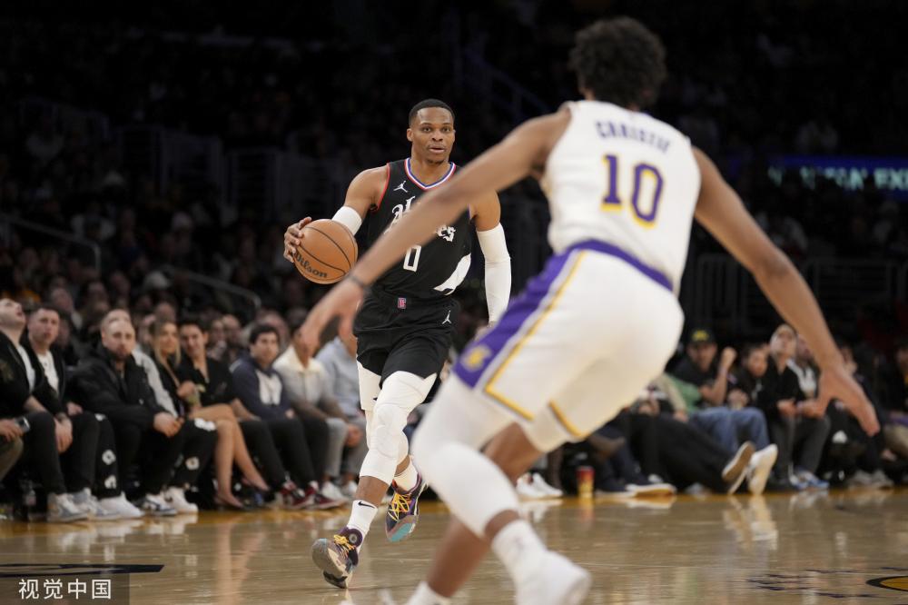 动向背后是 动向背后是